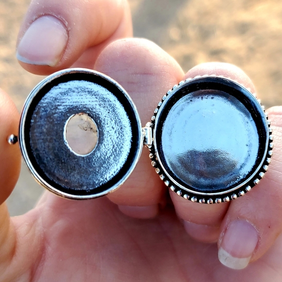 New Rainbow Moonstone 925 Silver Poison Ring. - Picture 9 of 11